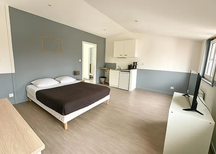 Appartement Maciet 5- Centre Ville Meaux-Gare-Disney